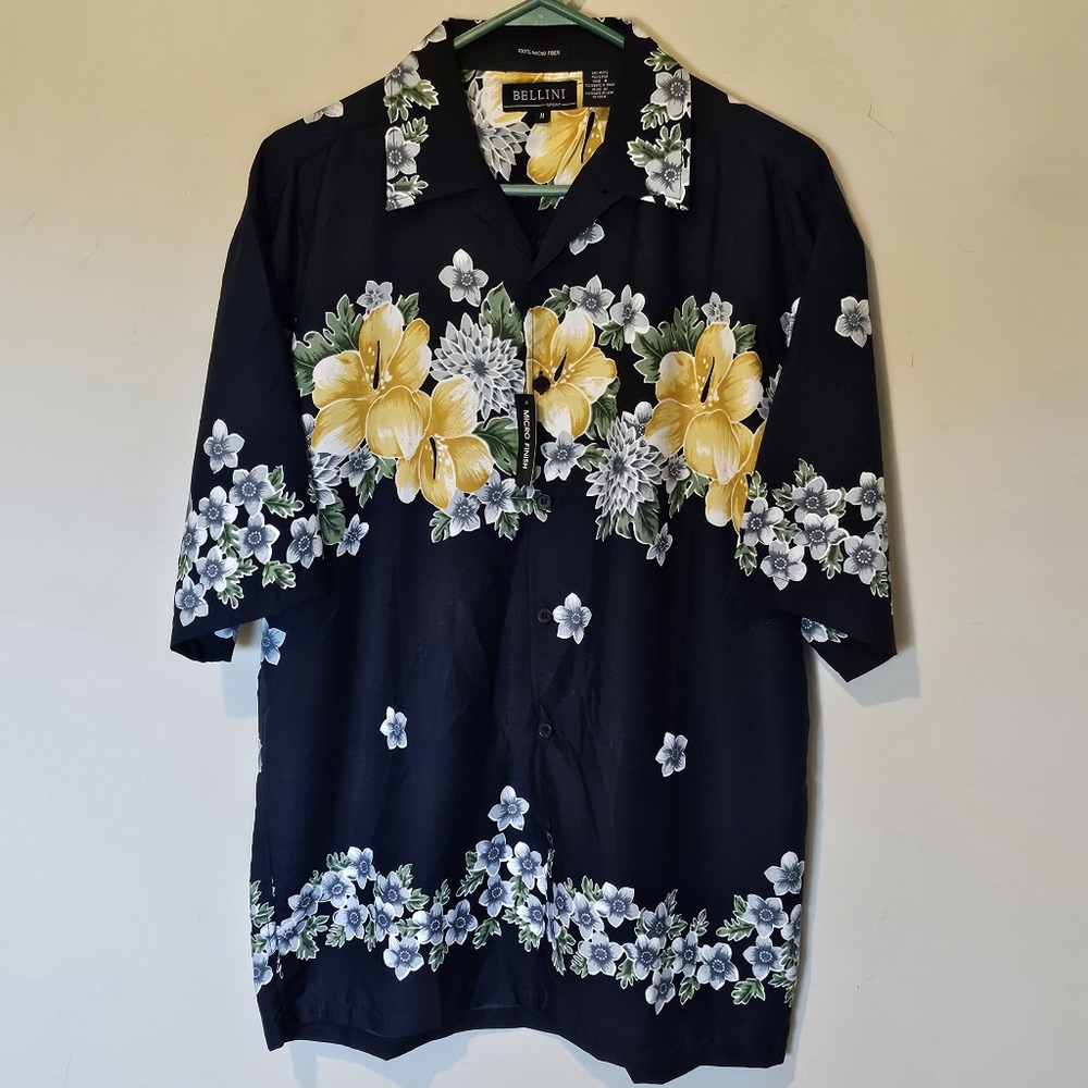 NWT Bellini Sport Button Down Hawaiian Shirt - Size Medium